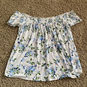 Flowy off the shoulder shirt